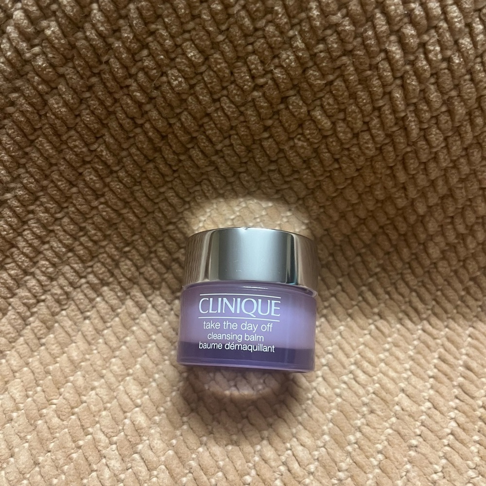 Clinique Makeup Remover Balm In Purple Jar